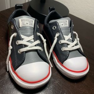 Kids converse size 10